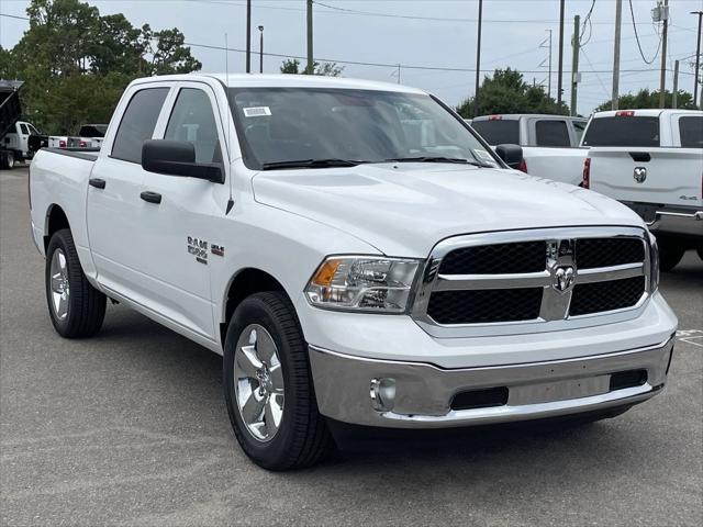 2024 RAM Ram 1500 Classic RAM 1500 CLASSIC TRADESMAN CREW CAB 4X4 57 BOX