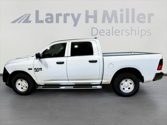 2024 RAM Ram 1500 Classic RAM 1500 CLASSIC TRADESMAN CREW CAB 4X4 57 BOX