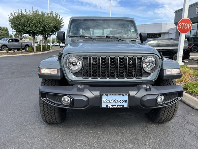 2024 Jeep Gladiator GLADIATOR NIGHTHAWK 4X4