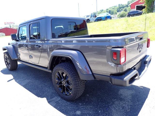 2024 Jeep Gladiator GLADIATOR NIGHTHAWK 4X4