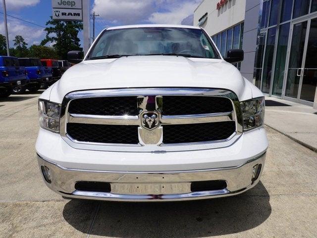 2024 RAM Ram 1500 Classic RAM 1500 CLASSIC TRADESMAN CREW CAB 4X4 64 BOX