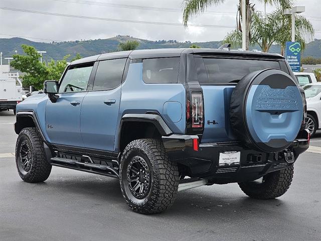 2024 GMC HUMMER EV SUV 3X 19