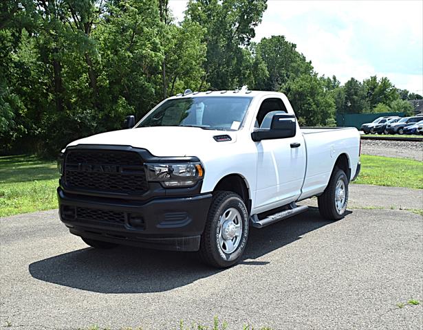 2024 RAM Ram 3500 RAM 3500 TRADESMAN REGULAR CAB 4X4 8 BOX