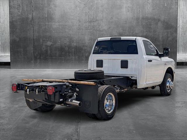 2024 RAM Ram 3500 Chassis Cab RAM 3500 TRADESMAN CHASSIS REGULAR CAB 4X2 84 CA