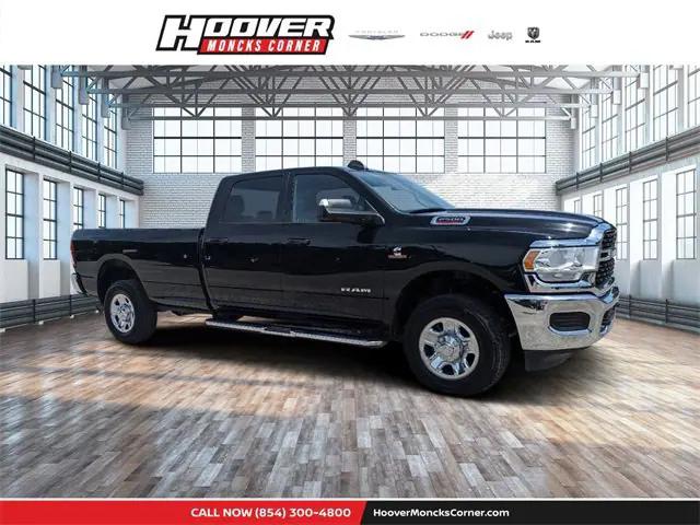 2022 RAM 2500 Big Horn Crew Cab 4x4 8 Box