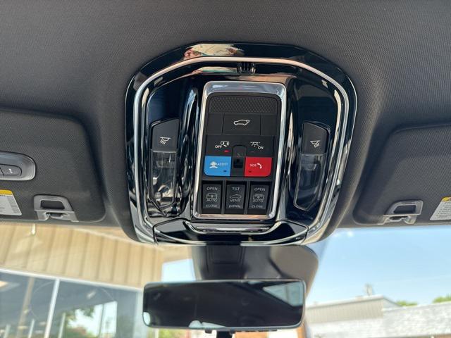 2024 Jeep Grand Cherokee Overland 4x4