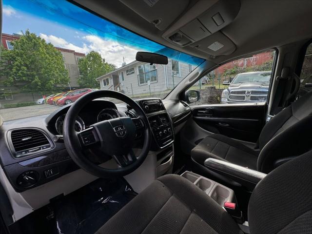 2013 Dodge Grand Caravan SE/SXT