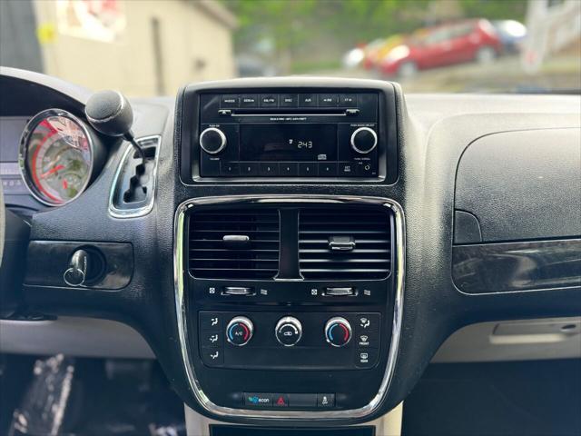 2013 Dodge Grand Caravan SE/SXT