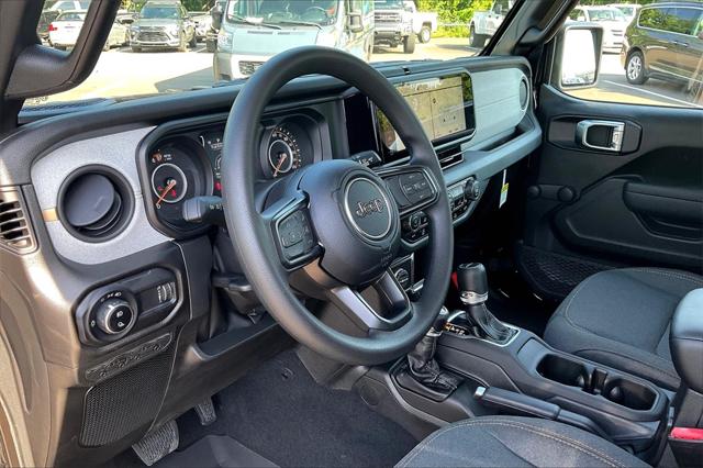 New 2024 Jeep Gladiator For Sale in Millington, TN