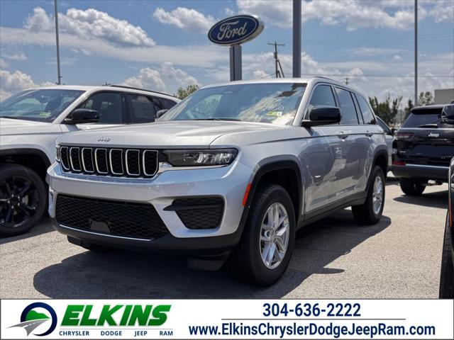 2024 Jeep Grand Cherokee GRAND CHEROKEE LAREDO X 4X4