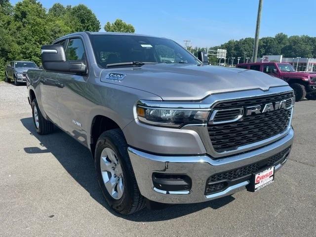 2025 RAM Ram 1500 RAM 1500 TRADESMAN CREW CAB 4X4 57 BOX