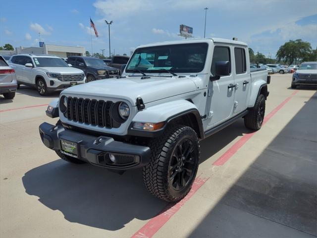 2024 Jeep Gladiator GLADIATOR NIGHTHAWK 4X4