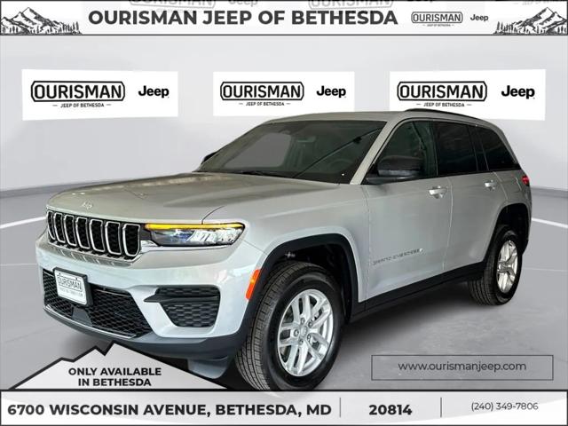 2024 Jeep Grand Cherokee GRAND CHEROKEE LAREDO X 4X4