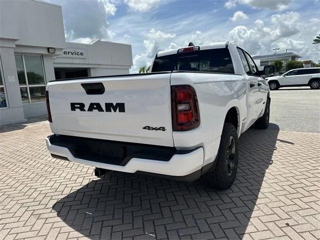 2025 RAM Ram 1500 RAM 1500 TRADESMAN QUAD CAB 4X4 64 BOX