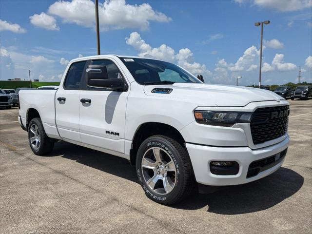 2025 RAM Ram 1500 RAM 1500 TRADESMAN QUAD CAB 4X4 64 BOX