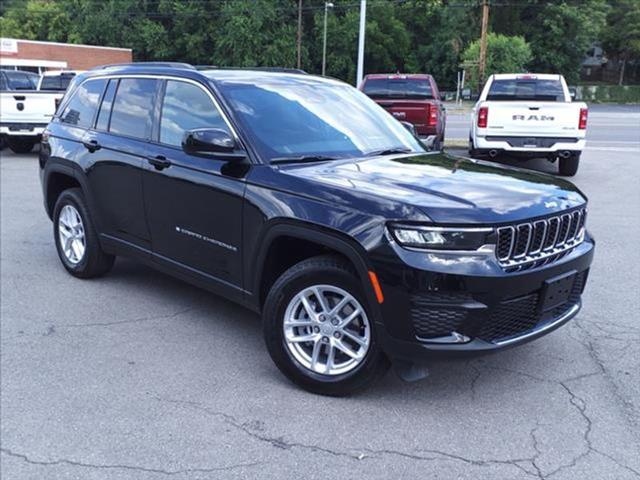 2024 Jeep Grand Cherokee GRAND CHEROKEE LAREDO X 4X4