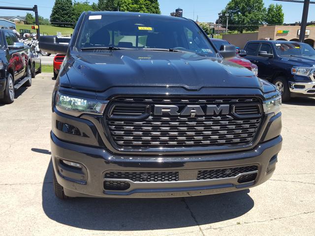 2025 RAM Ram 1500 RAM 1500 TRADESMAN QUAD CAB 4X4 64 BOX