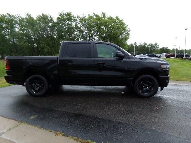 2025 RAM Ram 1500 RAM 1500 TRADESMAN CREW CAB 4X4 57 BOX