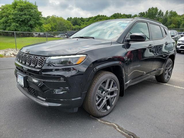 2024 Jeep Compass COMPASS LIMITED 4X4