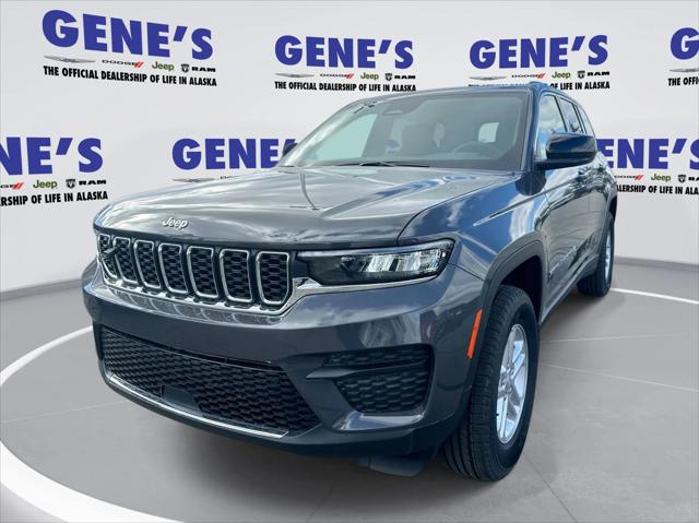 2024 Jeep Grand Cherokee GRAND CHEROKEE LAREDO 4X4