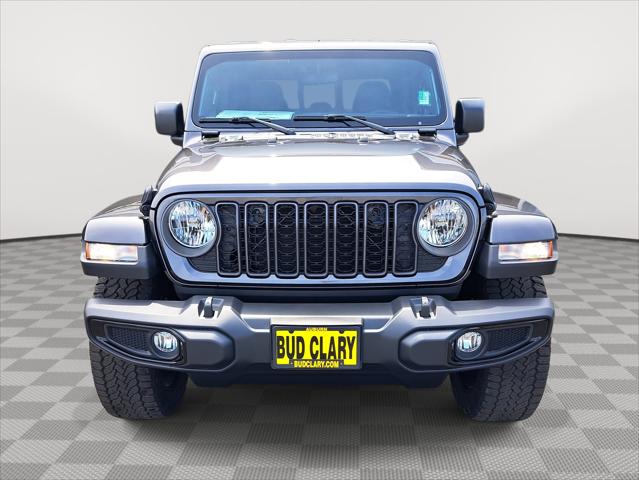 2024 Jeep Gladiator GLADIATOR NIGHTHAWK 4X4