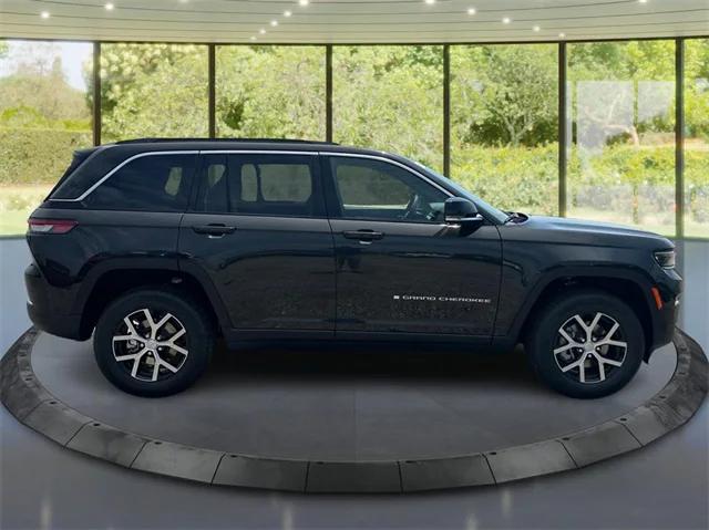 2024 Jeep Grand Cherokee GRAND CHEROKEE LIMITED 4X4