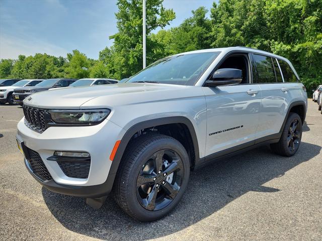 2024 Jeep Grand Cherokee GRAND CHEROKEE LIMITED 4X4