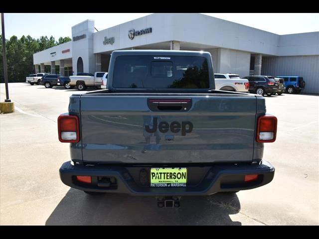 2024 Jeep Gladiator GLADIATOR NIGHTHAWK 4X4