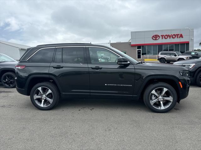 2024 Jeep Grand Cherokee GRAND CHEROKEE LIMITED 4X4