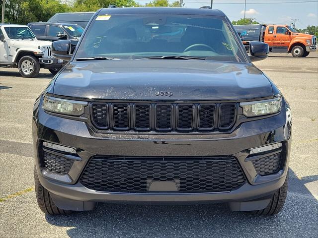 2024 Jeep Grand Cherokee GRAND CHEROKEE LIMITED 4X4