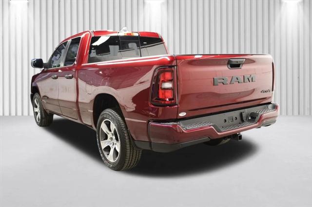 2025 RAM Ram 1500 RAM 1500 TRADESMAN QUAD CAB 4X4 64 BOX