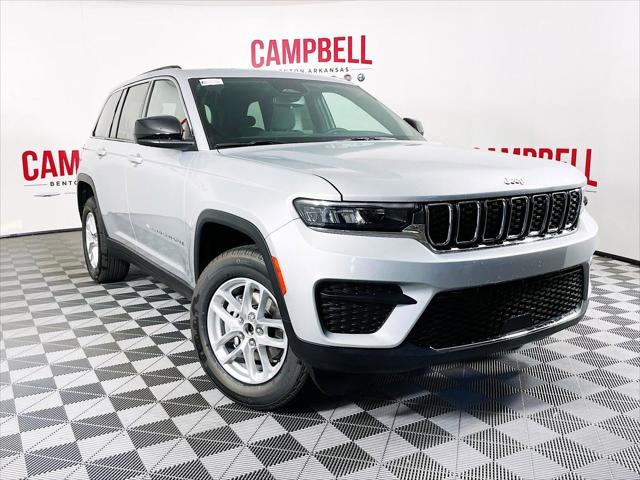 2024 Jeep Grand Cherokee GRAND CHEROKEE LAREDO X 4X4