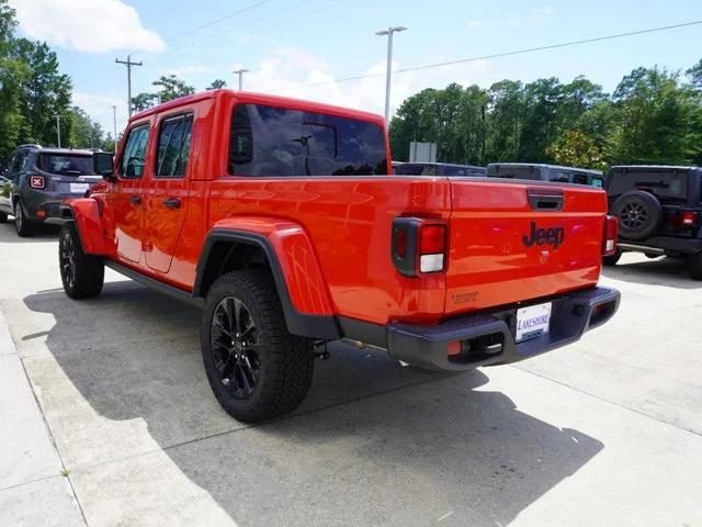 2024 Jeep Gladiator GLADIATOR NIGHTHAWK 4X4