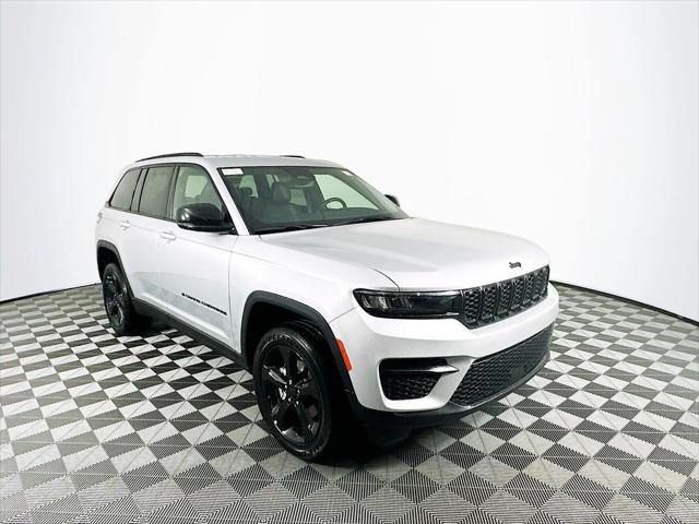 2024 Jeep Grand Cherokee GRAND CHEROKEE ALTITUDE 4X4