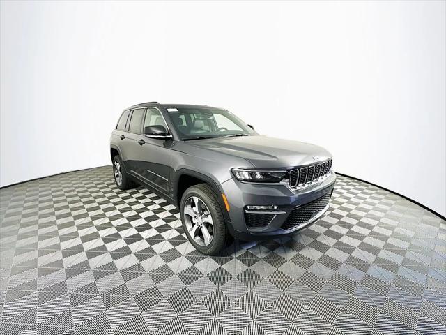 2024 Jeep Grand Cherokee GRAND CHEROKEE LIMITED 4X4