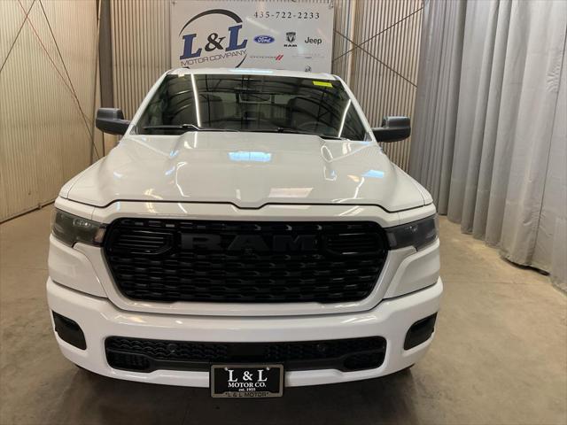 2025 RAM Ram 1500 RAM 1500 TRADESMAN CREW CAB 4X4 57 BOX