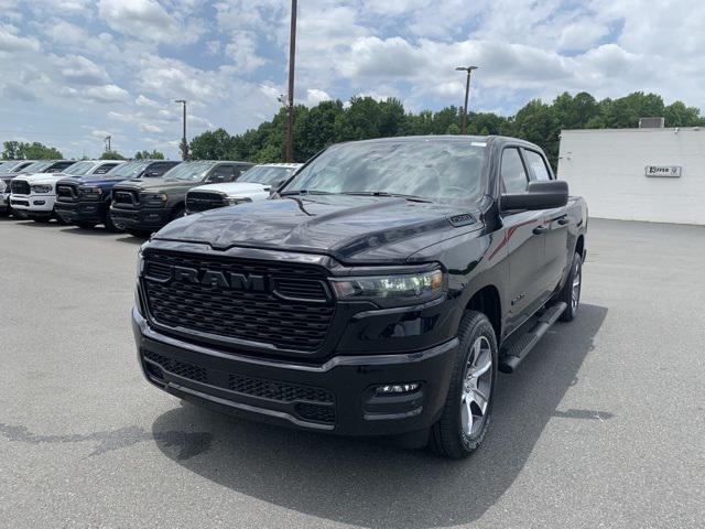 2025 RAM Ram 1500 RAM 1500 TRADESMAN CREW CAB 4X4 57 BOX