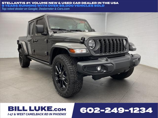 2024 Jeep Gladiator GLADIATOR NIGHTHAWK 4X4