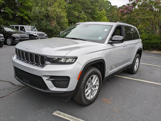 2024 Jeep Grand Cherokee GRAND CHEROKEE LAREDO X 4X4