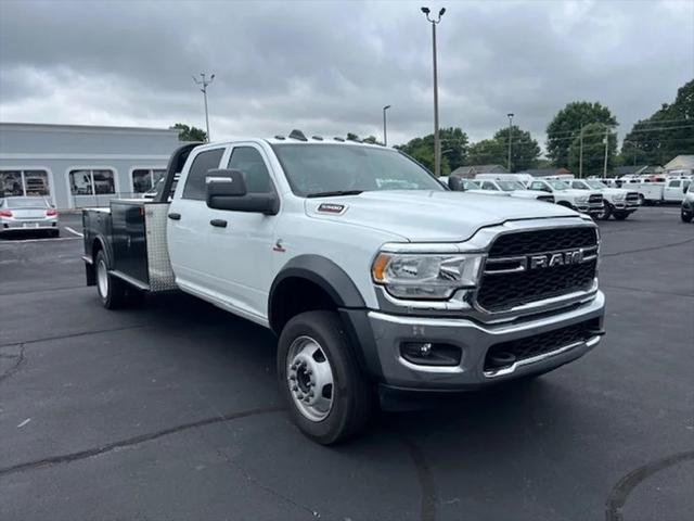 2024 RAM Ram 5500 Chassis Cab RAM 5500 TRADESMAN CHASSIS CREW CAB 4X4 84 CA