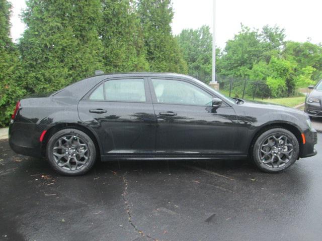 2023 Chrysler Chrysler 300 300 TOURING L AWD