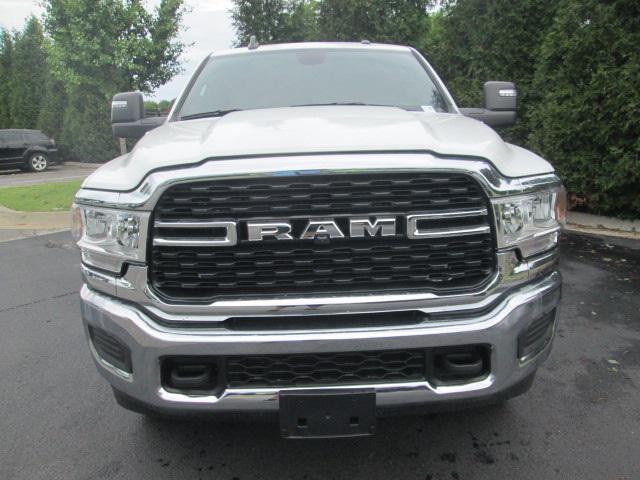 2024 RAM Ram 3500 RAM 3500 TRADESMAN CREW CAB 4X4 64 BOX