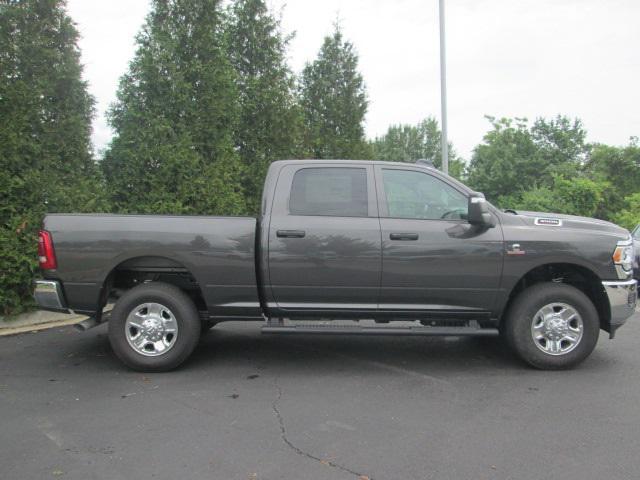 2024 RAM Ram 3500 RAM 3500 TRADESMAN CREW CAB 4X4 64 BOX