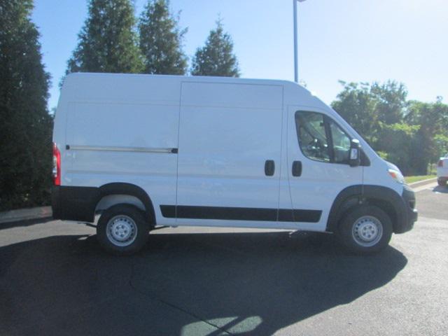 2024 RAM Ram ProMaster RAM PROMASTER 1500 TRADESMAN CARGO VAN HIGH ROOF 136 WB