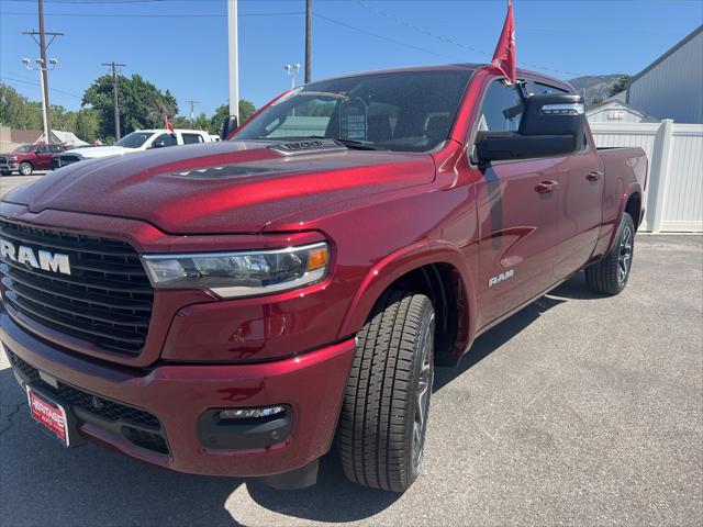 2025 RAM Ram 1500 RAM 1500 LARAMIE CREW CAB 4X4 64 BOX