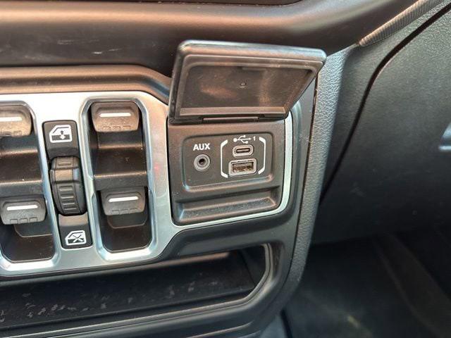2020 Jeep Wrangler Sport Altitude 4x4