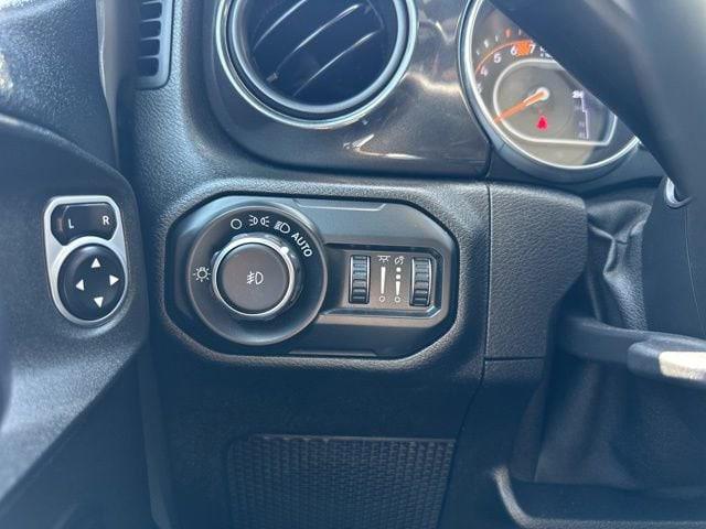 2020 Jeep Wrangler Sport Altitude 4x4