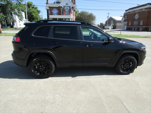 2023 Jeep Cherokee Altitude Lux 4x4