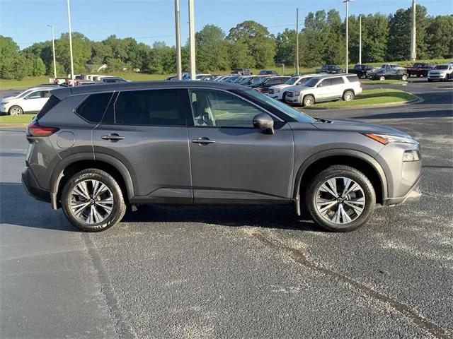 2021 Nissan Rogue SV FWD