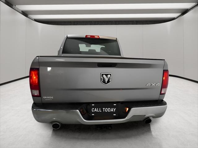 2022 RAM 1500 Classic Tradesman Crew Cab 4x4 57 Box